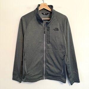 The North Face Men’s Outdoor 1/2 Zip Pullover Jacket